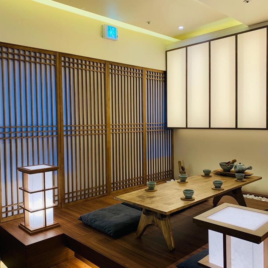 Uh Suite The Jongno Сеул Екстериор снимка
