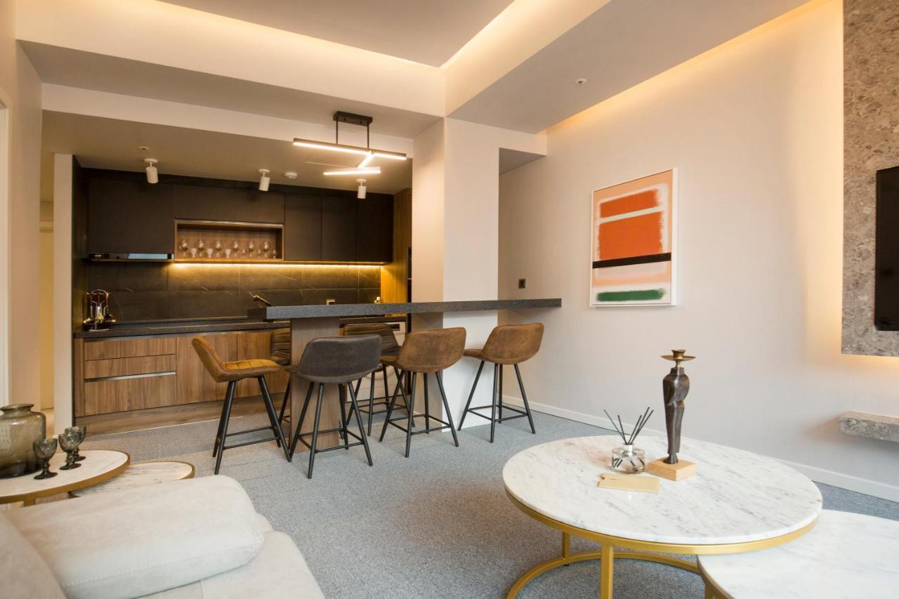 Uh Suite The Jongno Сеул Екстериор снимка